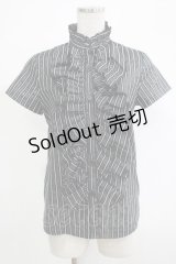 HELL CAT PUNKS / ストライプフリルブラウス S ブラック H-25-11-20-056-PU-BL-KB-ZH