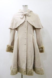 Victorian maiden / フードケープ付ミディアムファーコート Free 生成り H-25-11-24-1058-CL-CO-NS-ZH