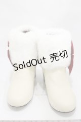 mayla classic / Sanrio characters ami 38/24〜24.5cm ハローキティ H-25-11-24-1003-LO-SH-NS-ZH