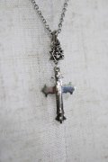 DEAL DESIGN / 2020HALLOWEENクロスネックレス  シルバー H-25-11-25-072-SL-AC-KB-ZH