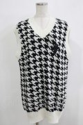 NieR Clothing / ニットベスト  千鳥柄（白×黒） H-25-11-26-041-PU-TO-KB-ZH