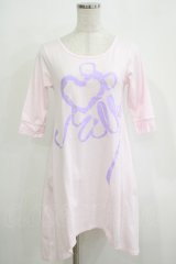 MILK / Ribbonロゴワンピース  ピンク×パープルプリント H-25-11-26-046-ML-OP-KB-ZT199