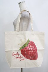 Emily Temple cute / Creamy Strawberryトートバッグ  アイボリー H-25-11-26-058-ET-BG-KB-ZH