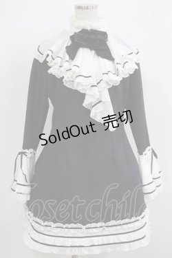 画像1: MARBLE / コサージュ付きロマンティックドレープフリルワンピース  黒×白 H-25-11-26-015-GO-OP-KB-ZH