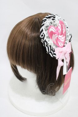 画像1: Angelic Pretty / POP Heartロリポップワッペンロゼッタブローチ  ブラック H-25-11-27-015-AP-ZA-NS-ZH