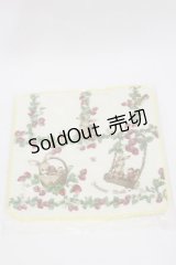 Innocent World / いちご畑の動物タオルハンカチ  オフ H-25-12-02-029-IW-ZA-NS-ZH