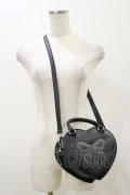 FLC / MINA*ハートショルダーバッグ  ブラック H-25-12-02-037-LO-BG-NS-ZH