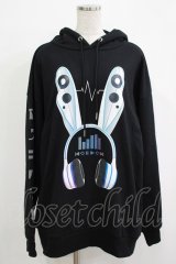 LISTEN FLAVOR / サイバーうさ耳ヘッドホンパーカー  ブラック H-25-12-03-058-PU-TO-KB-ZH