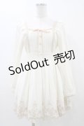 LIZ LISA / トゥーシューズ刺繍ワンピース Free オフホワイト H-25-12-04-1054-LO-OP-NS-ZH