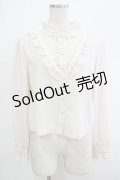 An MILLE / Vフリル切替ブラウス Free アイボリー H-25-12-04-059-EL-BL-NS-ZH
