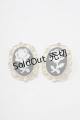 m petit by misako / AMフラワーイヤリング  ブラック H-25-12-05-048-LO-AC-NS-ZH