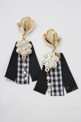 m petit by misako / AMPLチェックイヤリング  ブラック H-25-12-05-053-LO-AC-NS-ZH