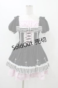 SORCERESS AND NIGHTINGALE（海外ロリータブランド） / クロスワンピース M ブラック/ピンク H-25-12-05-1048-0-OP-YZ-ZH