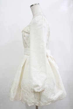 画像2: LIZ LISA / ウエストリボン刺繍ワンピース Free ホワイト H-25-12-05-017-LO-OP-NS-ZH