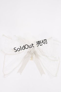 画像1: ALICE and the PIRATES / バニーガールのしっぽリボンブローチ  オフ白 H-25-12-06-1039-PA-AC-NS-ZH