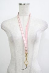 Q-pot. / チョコレートネックストラップ  ストロベリー H-25-12-07-048-QP-ZA-KB-ZH