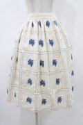 an another angelus / タイル総刺繍ギャザースカート Free OFF WHITE H-25-12-07-1025-CA-SK-NS-ZH