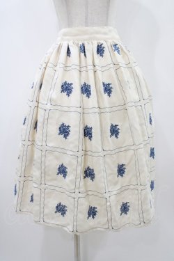 画像1: an another angelus / タイル総刺繍ギャザースカート Free OFF WHITE H-25-12-07-1025-CA-SK-NS-ZH
