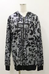 NieR Clothing / 総柄ZIPパーカー F グレー H-25-12-08-055-PU-TO-KB-ZH