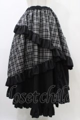 Qutie Frash / タータンチェックフリルロングスカート  ブラック H-25-12-09-1031-QU-SK-KB-ZH