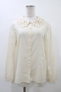 Jane Marple / フラワーアイレットカラーのブラウス  アイボリー H-25-12-10-1051-JM-BL-KB-ZH