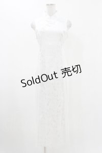Qutie Frash / チャイナスリットワンピース  ホワイト H-25-12-10-1014-QU-OP-KB-ZH