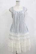 Ozz oneste / 薔薇刺繍シアーストライプワンピース  グレー H-25-12-11-014-OO-OP-KB-ZH
