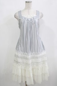 Ozz oneste / 薔薇刺繍シアーストライプワンピース  グレー H-25-12-11-014-OO-OP-KB-ZH