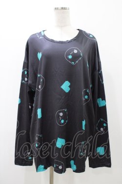 画像1: NieR Clothing / プリントLONG CUTSEW  ブラック H-25-12-12-055-PU-TO-KB-ZH