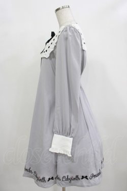 画像2: Amavel / メッセージ刺繍ヨーク切替ワンピース Free グレー H-25-12-12-1032-CA-OP-NS-ZH