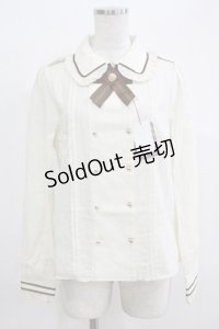 Amavel / 騎兵隊の勲章ブローチブラウス Free 生成り H-25-12-12-1048-CA-BL-NS-ZH