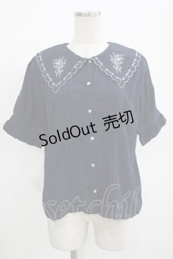 画像1: axes femme POETIQUE / ブーケ刺繍スカラップ襟ブラウス M ネイビー H-25-12-12-1055-AX-BL-NS-ZH