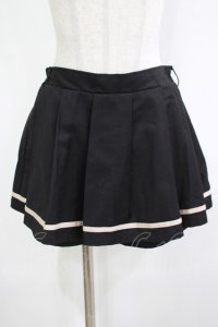 Fi.n.t / プリーツスカパン Free ブラック H-25-12-13-1031-CA-SK-NS-ZH