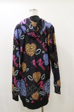 画像2: NieR Clothing / 総柄ZIPパーカー  黒 H-25-12-17-066-PU-TO-KB-ZH