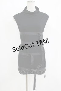 alice auaa / 拘束ベルトノースリーブトップス 1（メンズサイズ） ブラック H-25-12-22-032-AA-TO-KB-ZH