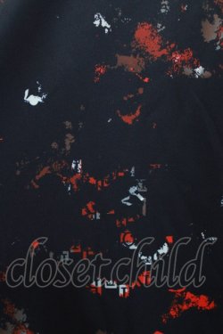 画像4: NieR Clothing / 総柄ZIPパーカー  黒×赤 H-25-12-25-1025-PU-TO-KB-ZH