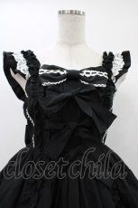 画像4: Angelic Pretty / Sweetフリルジャンパースカート Free ブラック H-25-12-25-029-AP-OP-NS-ZH (4)