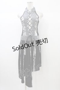 Qutie Frash / スリットロングベスト  ブラック H-25-12-26-021-QU-OP-KB-ZH