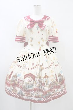 画像1: ALICE and the PIRATES / アリスのワンダーカーチェイス柄ワンピース Free 生成り H-26-01-04-1036-PA-OP-NS-ZH
