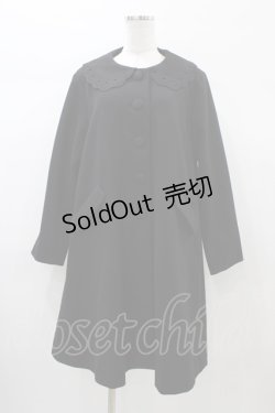 画像1: Fi.n.t / カットワーク衿コート Free ブラック H-26-01-04-1063-CA-CO-NS-ZH