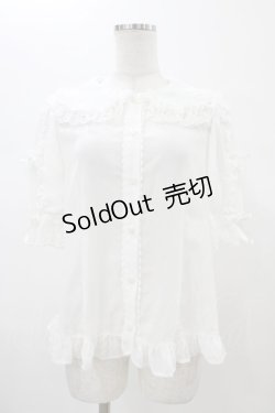 画像1: Angelic Pretty / 襟ロゴ刺繍袖フリルブラウス Free シロ H-26-01-05-1042-AP-BL-NS-ZH