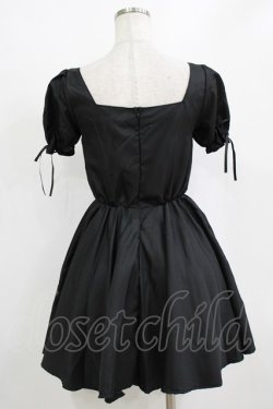 画像3: MARBLE / パニエ付きバラ飾りパフフリルワンピース  ブラック×ホワイト H-26-01-06-029-GO-OP-KB-ZH