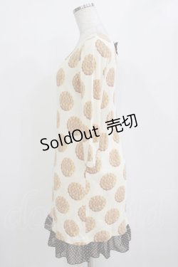 画像2: Emily Temple cute / ビスケット水玉フリル付カットソーワンピース  オフ H-26-01-06-030-ET-OP-KB-ZH