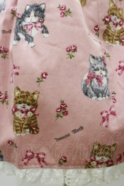 画像4: Innocent World / ねこ柄タックジャンパースカート Free ピンク H-26-01-08-065-IW-OP-NS-ZH