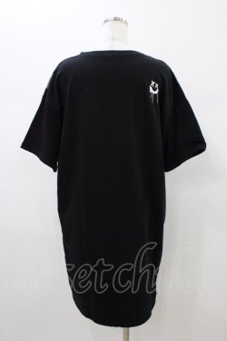 画像2: WORLD WIDE LOVE！(Rydia) / バック刺繍プリント半袖ワンピース  ブラック H-26-01-10-056-PU-OP-KB-ZH