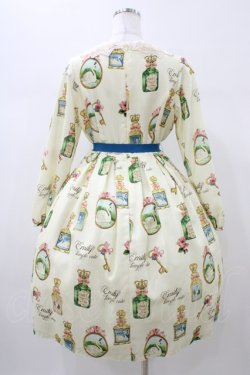 画像2: Emily Temple cute / Swan Perfumeワンピース  アイボリー H-26-01-10-025-ET-OP-KB-ZH