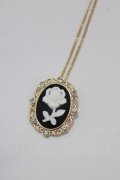 m petit by misako / カメオネックレス  ブラック H-26-01-13-071-LO-AC-NS-ZH