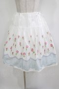 Emily Temple cute / バラ＆レーススカート  オフ白 H-26-01-14-036-ET-SK-KB-ZH
