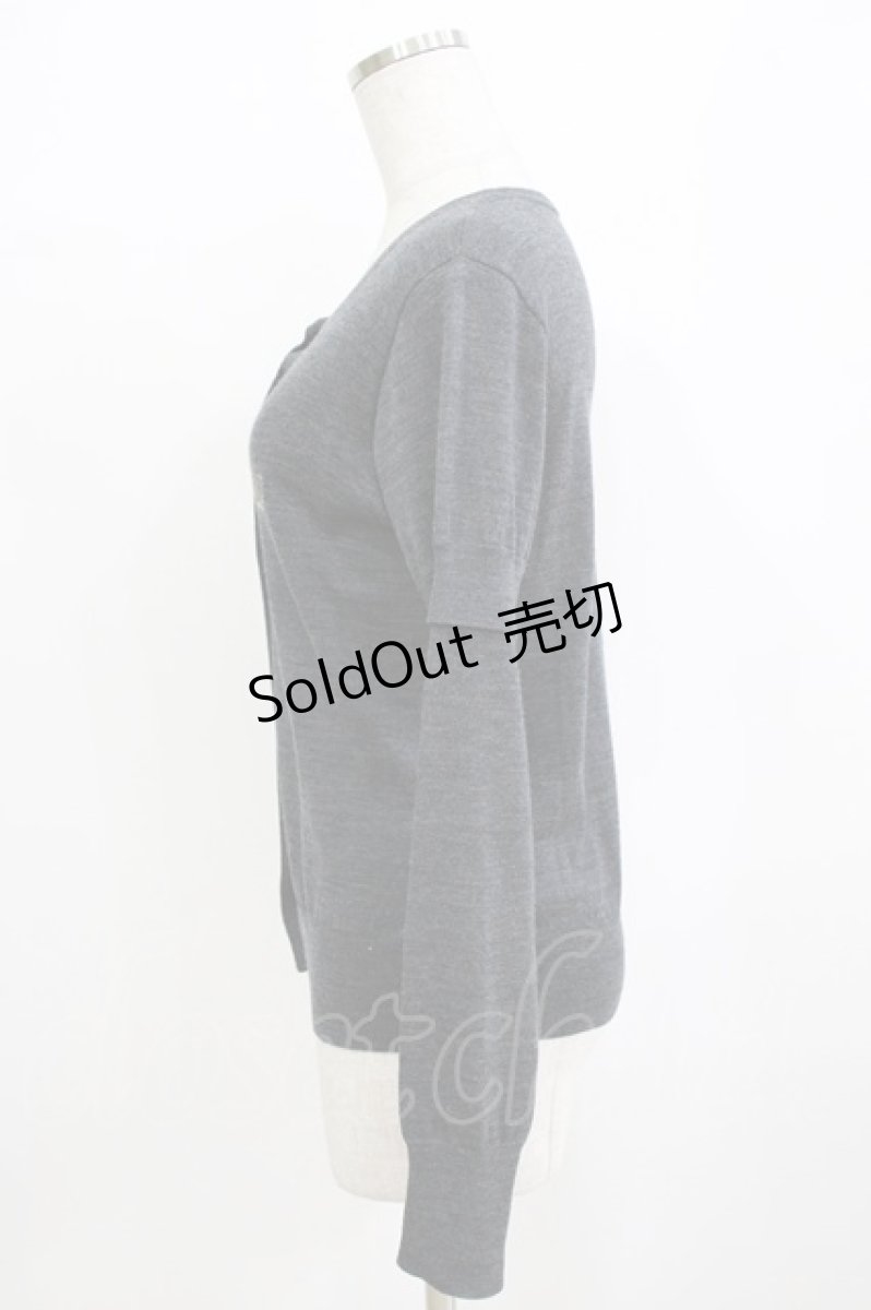 画像2: Jane Marple / クラウン刺繍のレイヤード風カーディガン  グレー H-26-01-14-070-JM-TO-KB-ZH (2)