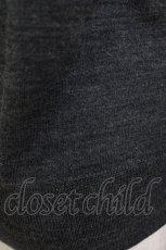 画像4: Jane Marple / クラウン刺繍のレイヤード風カーディガン  グレー H-26-01-14-070-JM-TO-KB-ZH (4)